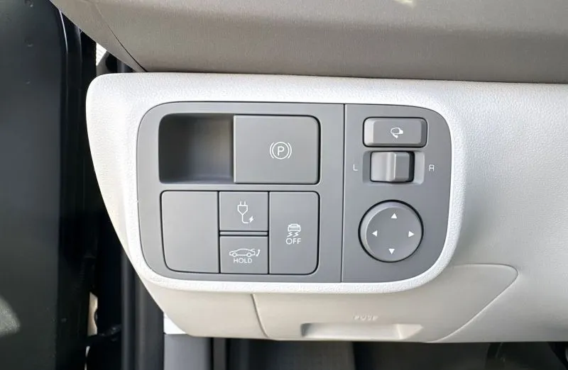 HYUNDAI Ioniq 6 Ioniq 6 77kWh Uniq