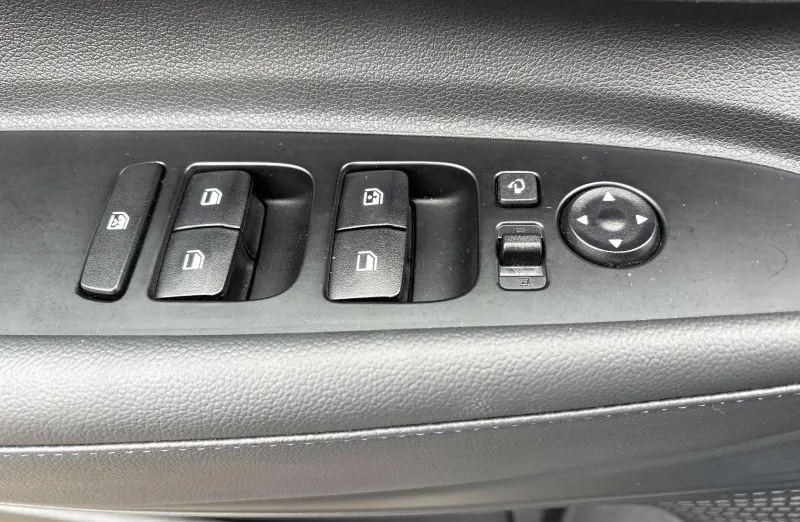 HYUNDAI Bayon Bayon 1.0 T-GDI Smart DCT