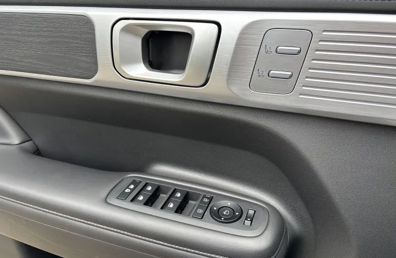 HYUNDAI Santa Fe Santa Fe 1.6 T-GDI HEV Platinum 4WD aut