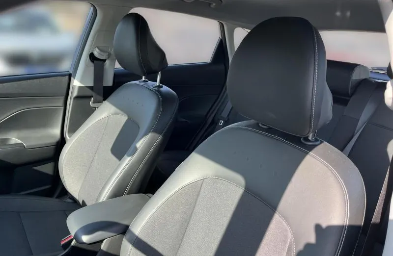 HYUNDAI Kona Kona 1.6 GDI Hybrid Executive DCT