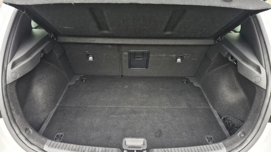 HYUNDAI i30 i30 1.0 T-GDI Smart