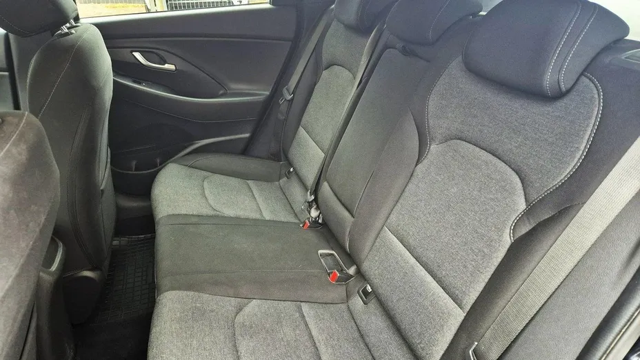 HYUNDAI i30 i30 1.0 T-GDI Smart