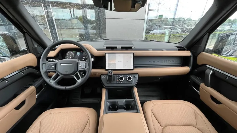 LAND ROVER Defender Defender 110 3.0 D250 mHEV X-Dynamic HSE