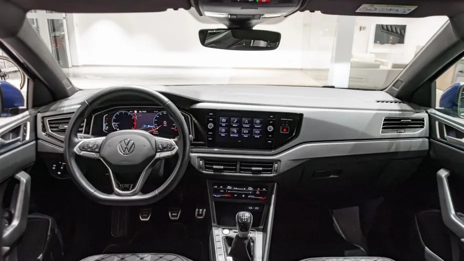 VOLKSWAGEN Polo Polo 1.0 TSI R-Line