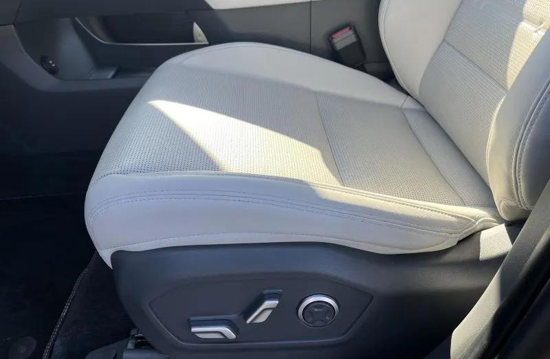 HYUNDAI Santa Fe Santa Fe 1.6 T-GDI PHEV Platinum 4WD aut