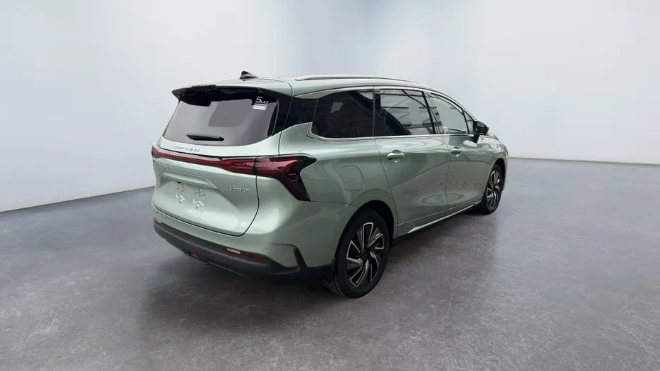 FORTHING U-Tour U-Tour 1.5 DVVT GDI DCT Nowy