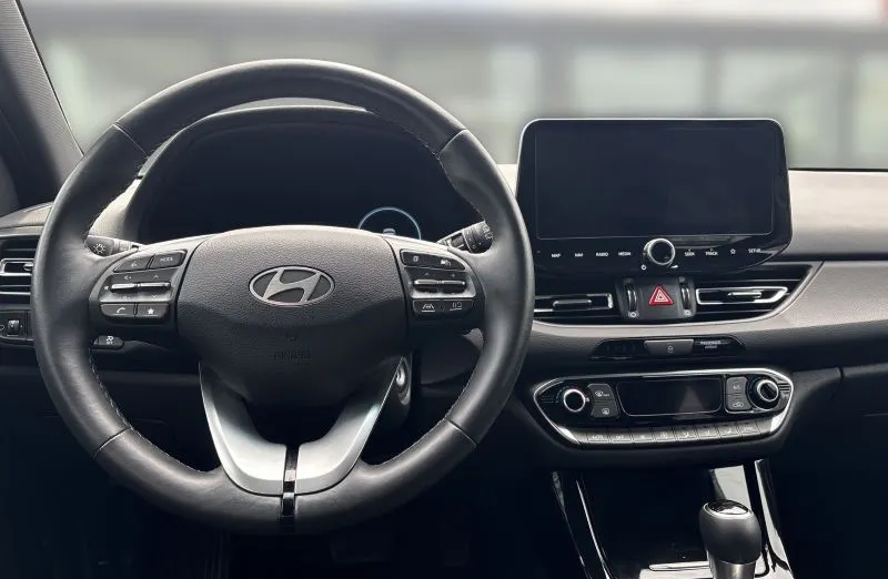 HYUNDAI i30 i30 1.5 T-GDI 48V Smart DCT