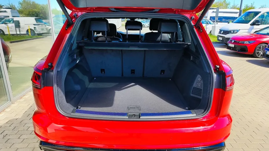 VOLKSWAGEN Touareg Touareg 3.0 V6 TFSI 4Motion R-Line Nowy