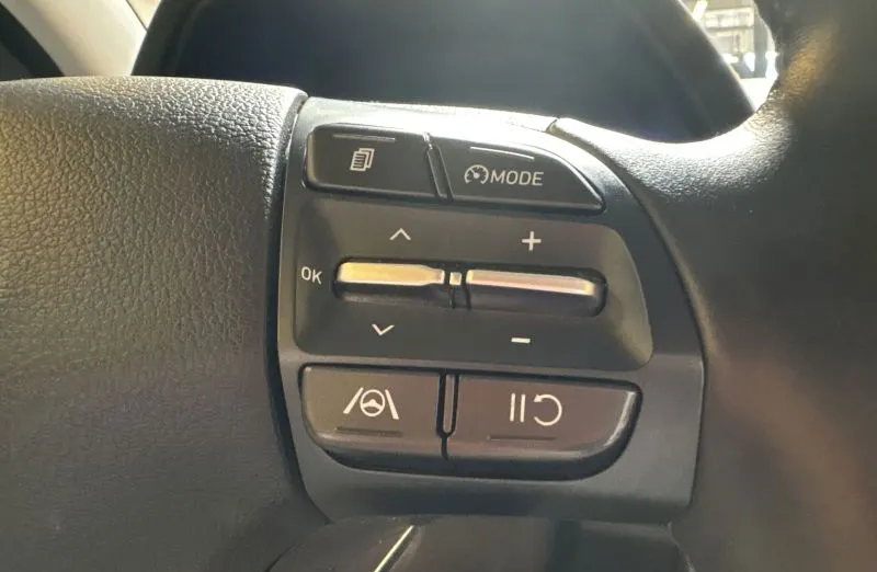 HYUNDAI i30 i30 1.5 T-GDI 48V Executive
