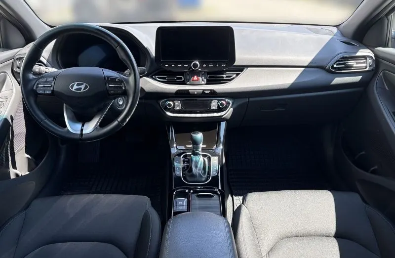 HYUNDAI i30 i30 1.5 T-GDI 48V Smart DCT