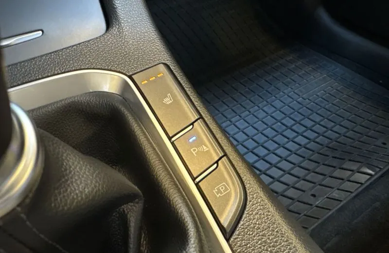 HYUNDAI i30 i30 1.5 T-GDI 48V Executive