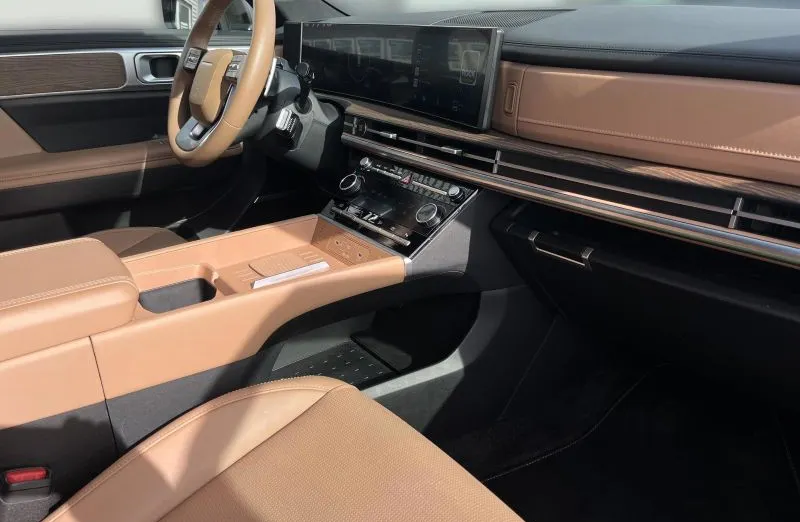 HYUNDAI Santa Fe Santa Fe 1.6 T-GDI PHEV Platinum 4WD aut 7os.