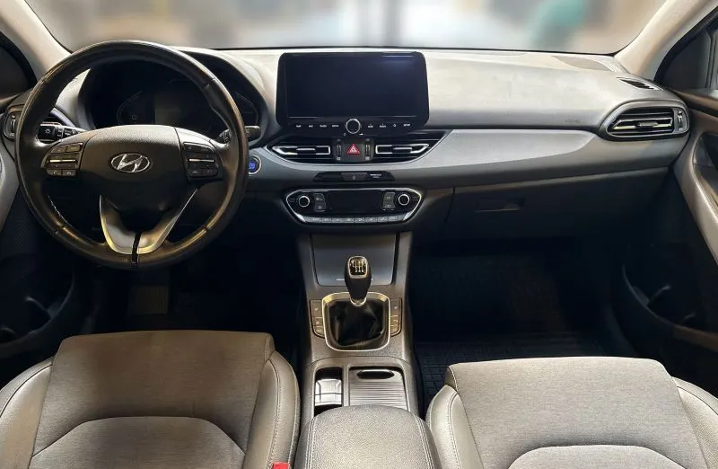 HYUNDAI i30 i30 1.5 T-GDI 48V Executive