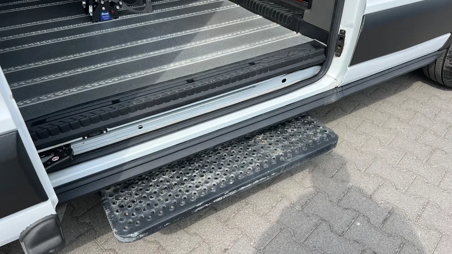 FORD Transit Custom Transit Custom Kombi 320 L2H2 Trend