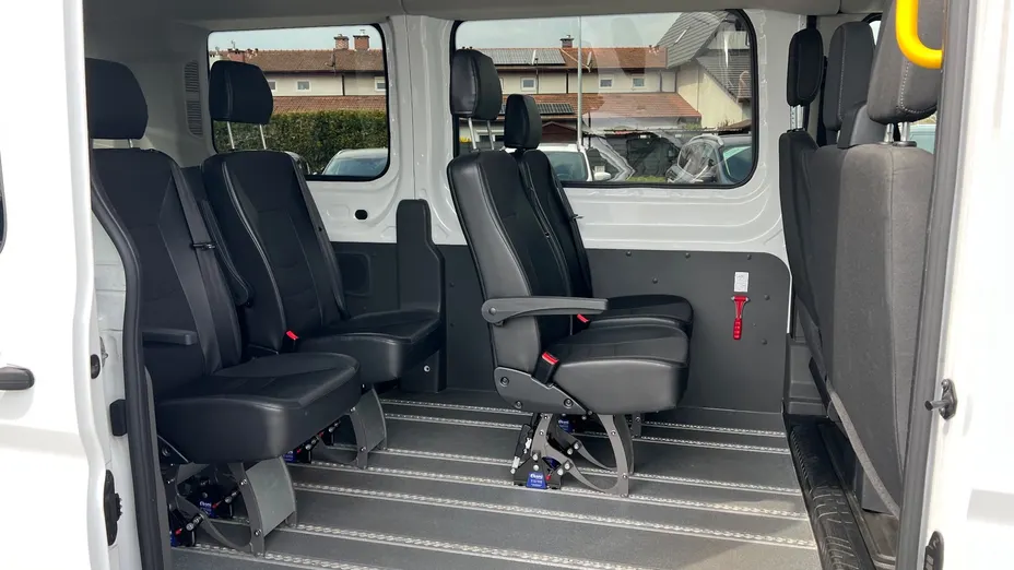 FORD Transit Custom Transit Custom Kombi 320 L2H2 Trend