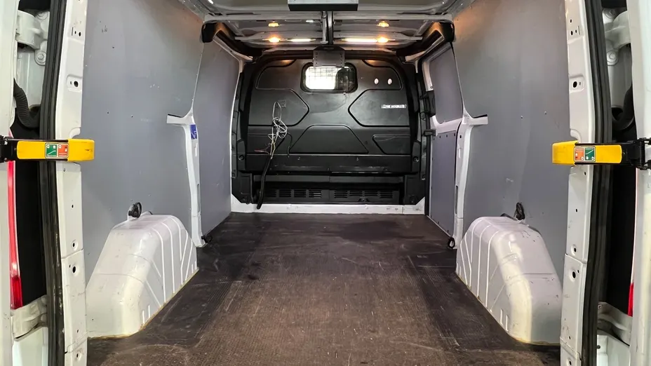 FORD Transit Custom Transit Custom 320 L2H1 Trend