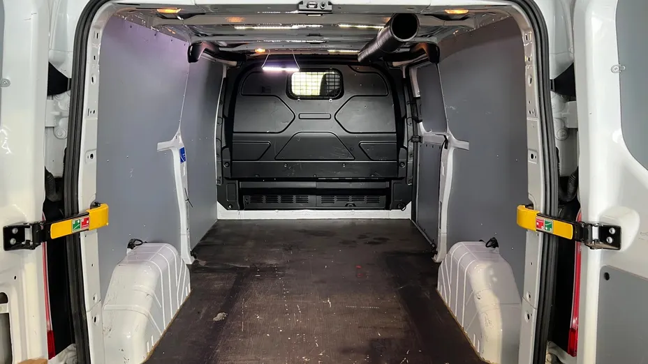 FORD Transit Custom Transit Custom 320 L2H1 Trend