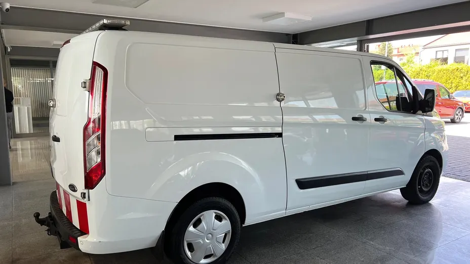 FORD Transit Custom Transit Custom 320 L2H1 Trend