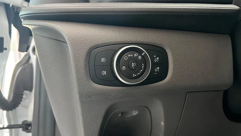 FORD Transit Custom Transit Custom 300 L2H1 Ambiente
