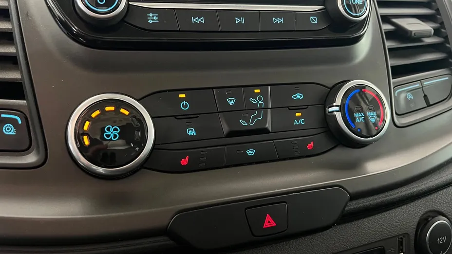 FORD Transit Custom Transit Custom 300 L2H1 Ambiente