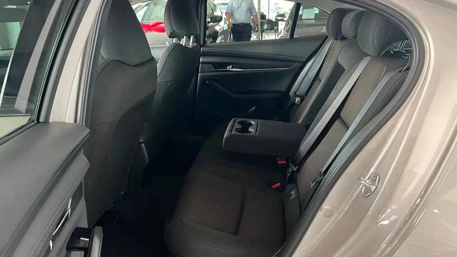 MAZDA 3 3 2.0 mHEV Kanjo aut