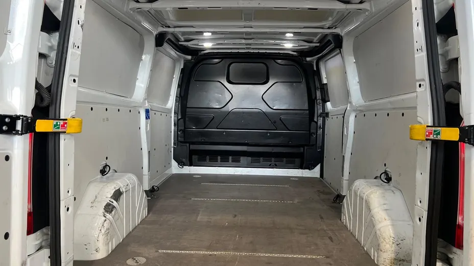 FORD Transit Custom Transit Custom 320 L2H1 Trend