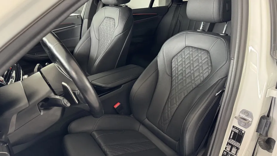 BMW Seria 5 520d xDrive mHEV M Sport sport-aut