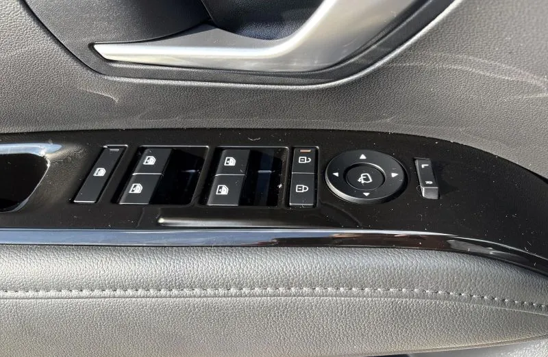 HYUNDAI Tucson Tucson 1.6 T-GDi HEV Platinum 2WD