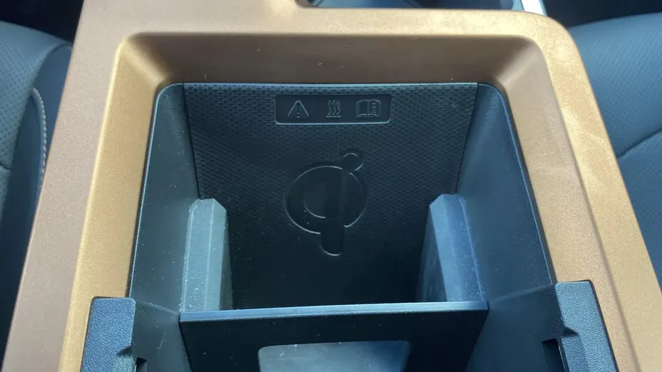 KGM / SSANGYONG Torres Torres EVX 73,4 kWh Adventure