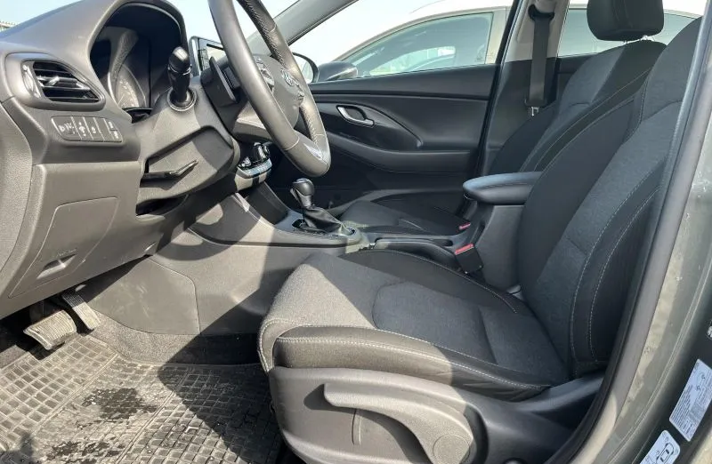 HYUNDAI i30 i30 1.5 T-GDI 48V Smart DCT