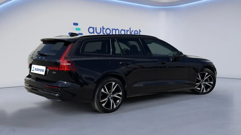 VOLVO V60 V60 B4 B Plus Dark aut