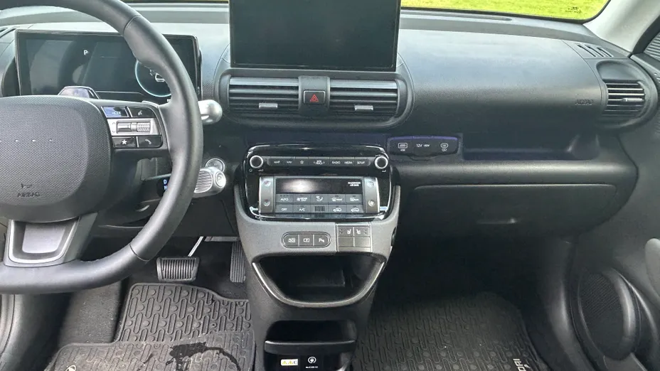 HYUNDAI Inster Inster 49kWh Smart Limited