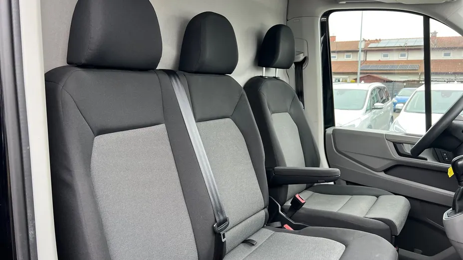 VOLKSWAGEN Crafter Crafter 35 BiTDI Aut.