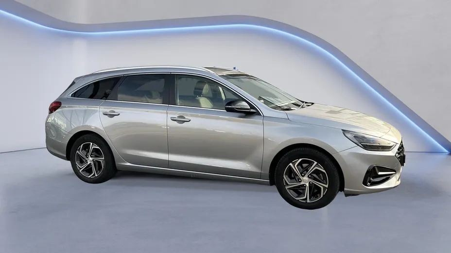 HYUNDAI i30 i30 1.0 T-GDI Smart