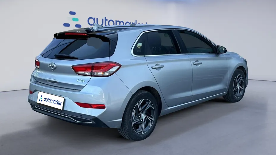 HYUNDAI i30 i30 1.0 T-GDI Smart