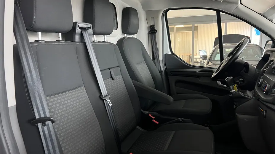 FORD Transit Custom Transit Custom 320 L1H1 Trend