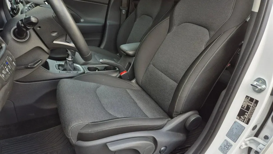 HYUNDAI i30 i30 1.0 T-GDI Smart