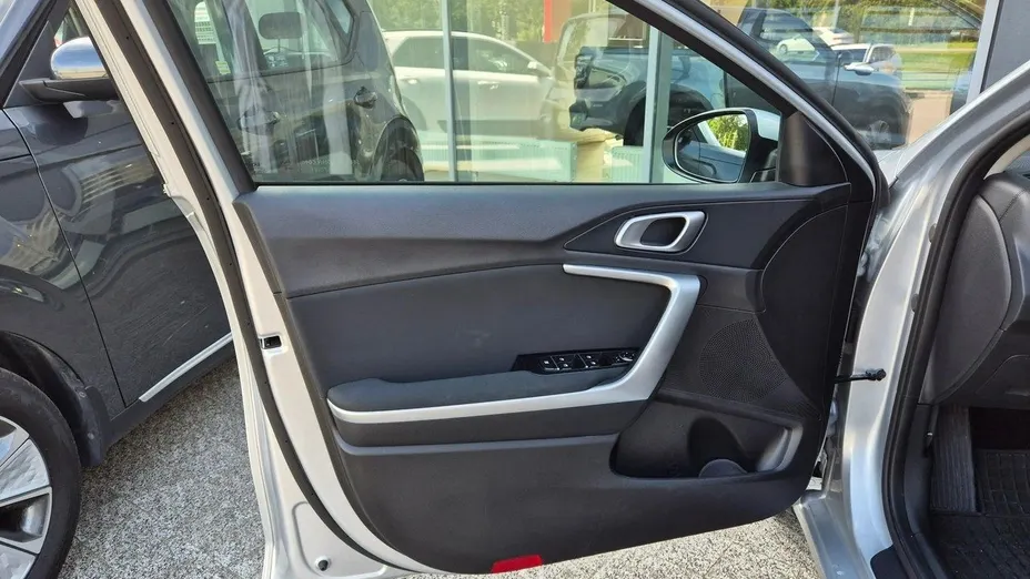 KIA Cee'd Ceed 1.5 T-GDI M DCT