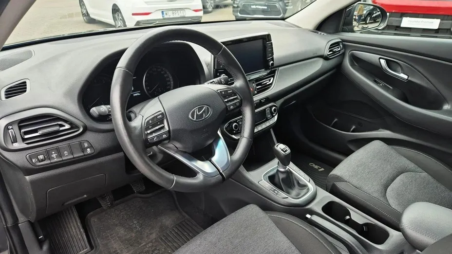 HYUNDAI i30 i30 1.0 T-GDI Smart