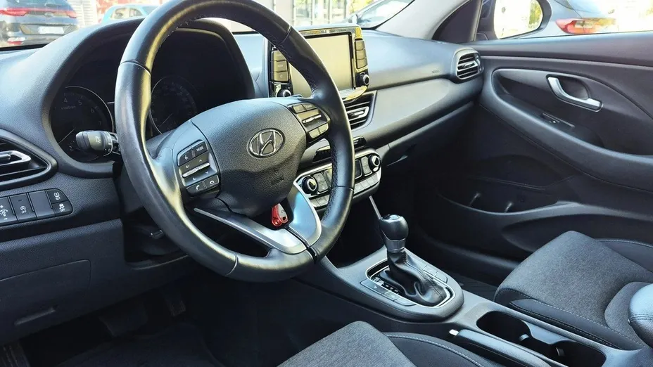 HYUNDAI i30 i30 1.5 T-GDI 48V Smart DCT
