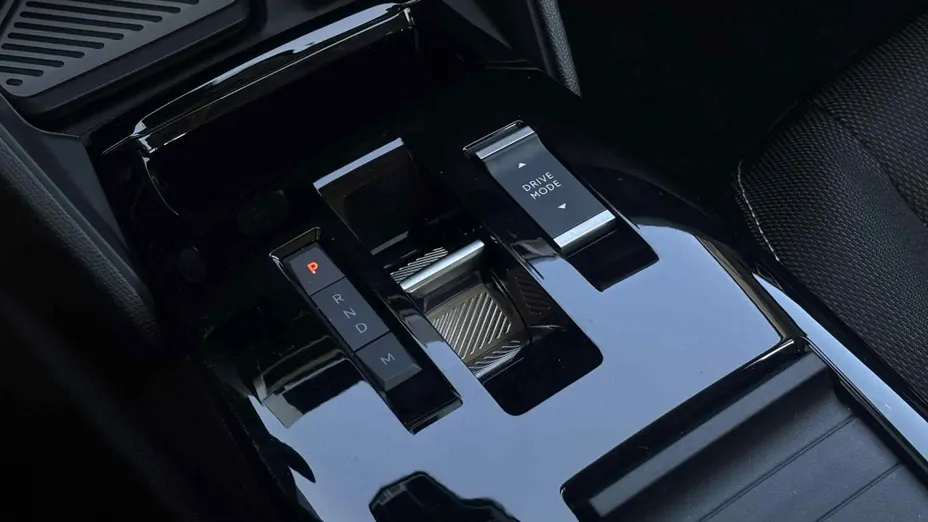 CITROEN C4 X C4 X 1.2 mHEV Plus eDCT6