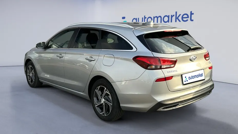 HYUNDAI i30 i30 1.0 T-GDI Smart