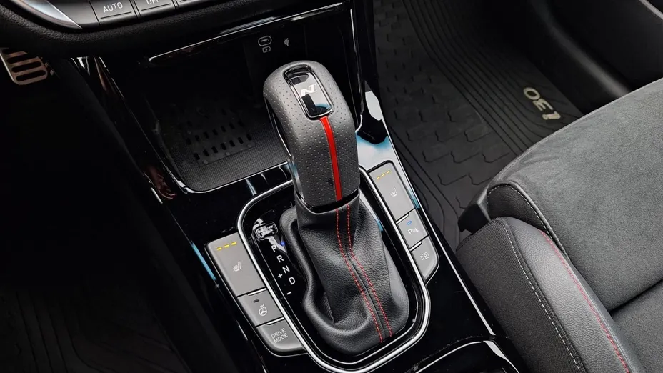 HYUNDAI i30 i30 1.5 T-GDI 48V N-Line DCT