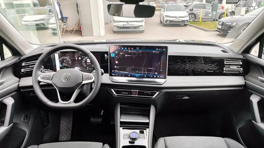 VOLKSWAGEN Tiguan Tiguan 1.5 eHybrid PHEV Elegance DSG Nowy