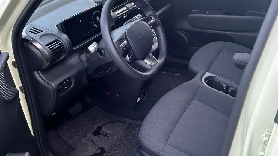 HYUNDAI Inster Inster 49kWh Smart Limited