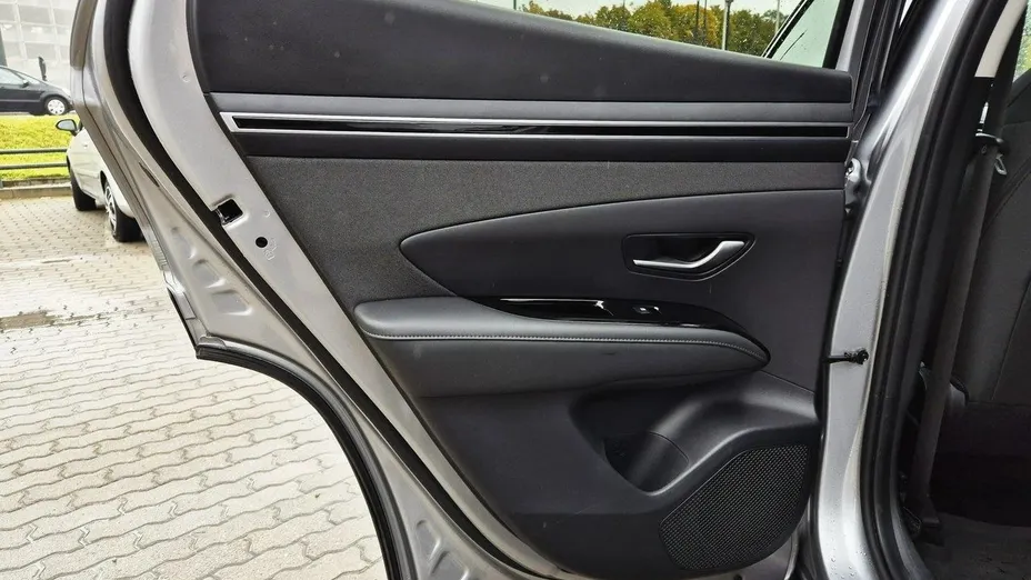 HYUNDAI Tucson Tucson 1.6 T-GDi HEV Smart 2WD aut