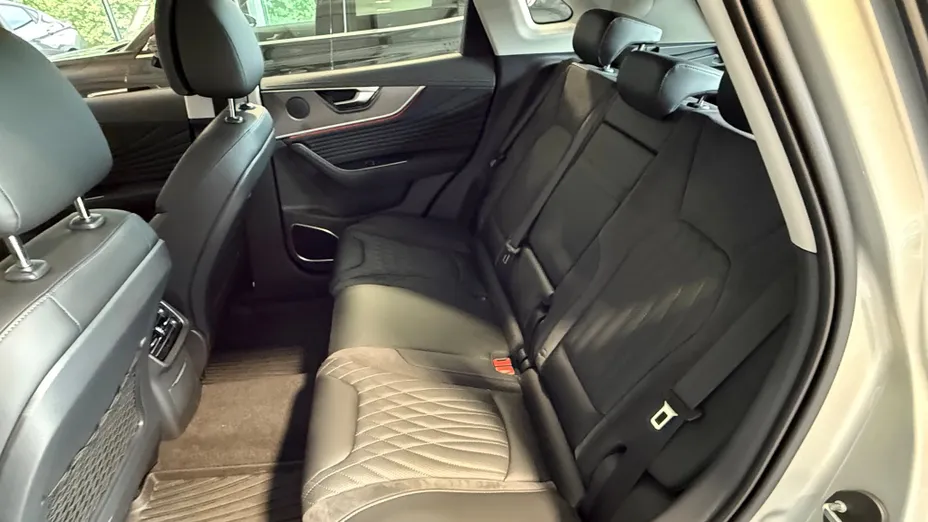HONGQI HS5 HS5 2.0T Executive AWD Nowy