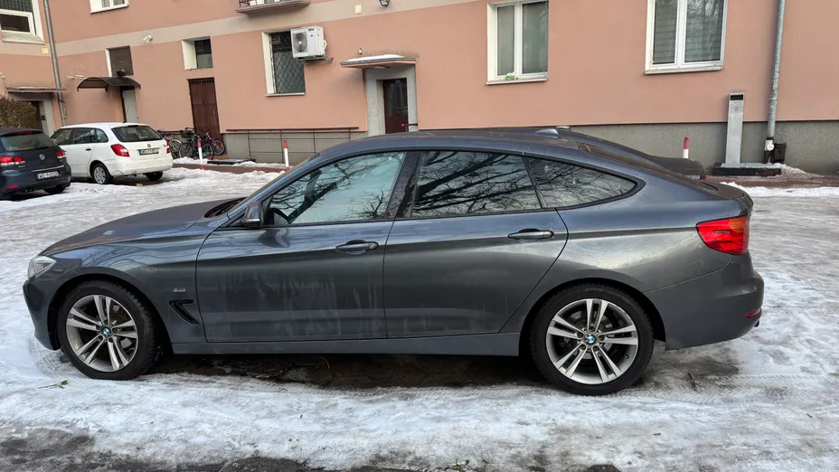 BMW Seria 3 Gran Turismo 320i xDrive Sport Line aut