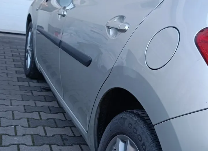 TOYOTA Auris Auris 1.6 Active