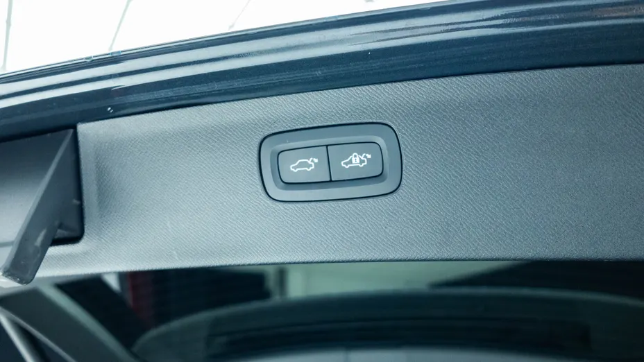 VOLVO XC90 XC90 B5 D AWD R-Design 7os aut